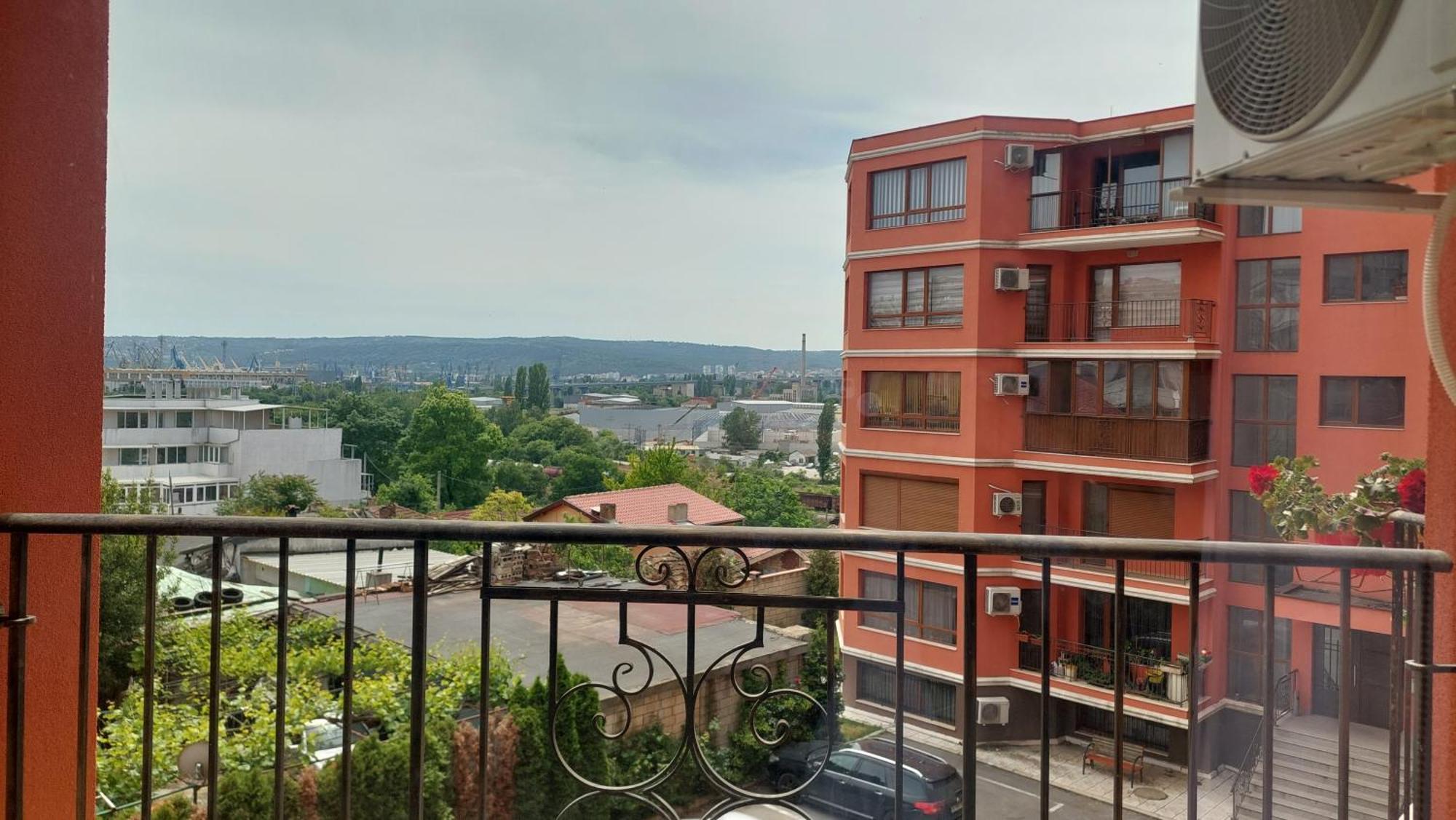 Krimski Apartment - Free Private Parking Варна Экстерьер фото